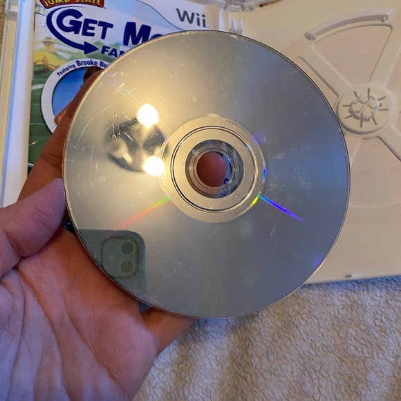 Wii Game GET MOVING FAMILY FITNESS WII GAME BY NINTENDO - Picture 3 of 5